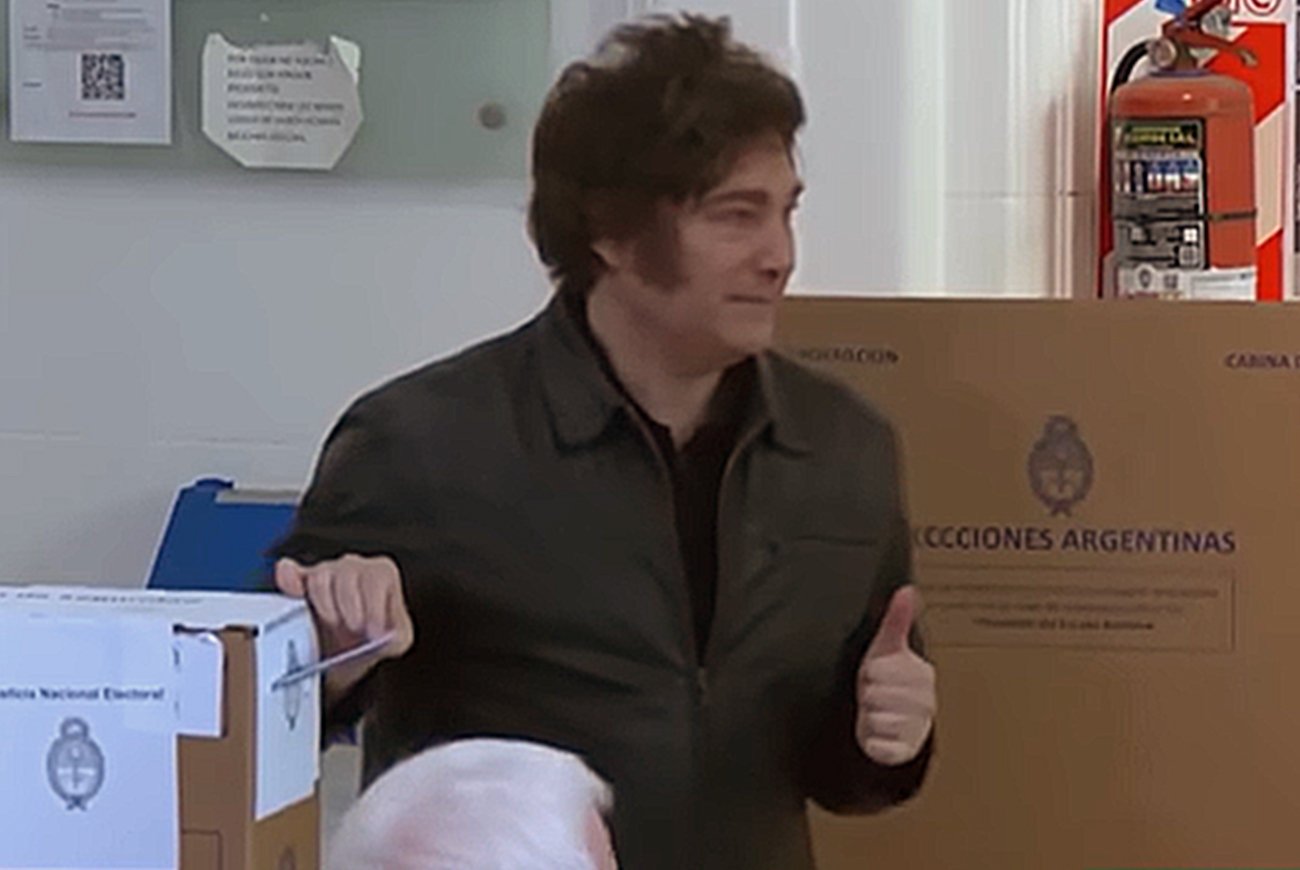 Vitória marcante de Javier Milei redefine cenário político da Argentina